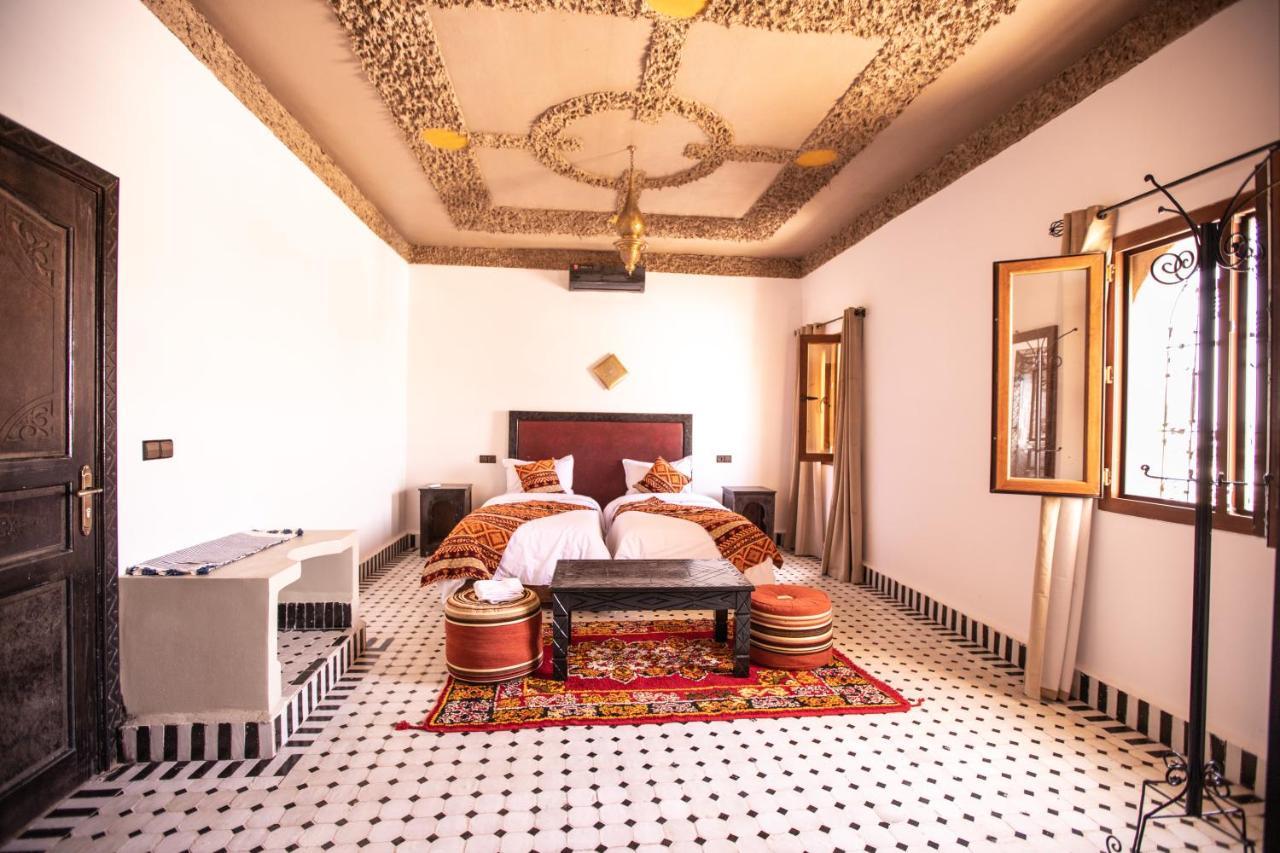 Riad Merzouga Dunes Exterior photo
