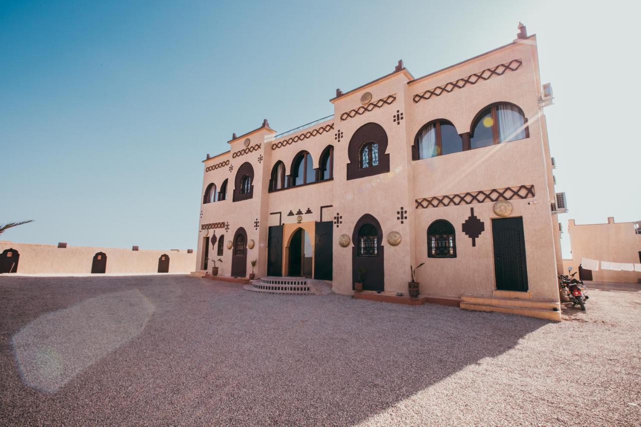 Riad Merzouga Dunes Exterior photo